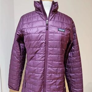*Never Worn**New** Patagonia Womens Medium Nano Puff Parka. Night Plum